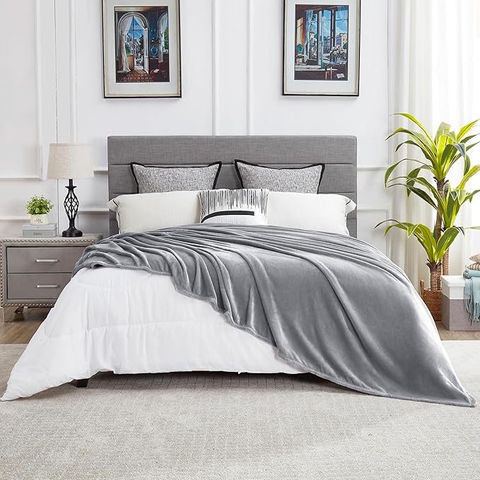 DREAMNINE Extra Large Soft Comfy Fluffy Fleece Bed Blanket King Size 90" x 108", Luxury Decorative Fuzzy Blanket for Women Girl, Big Cozy Gray Shaggy Warm Flannel Blankets for Winter Autumn Pets, Grey