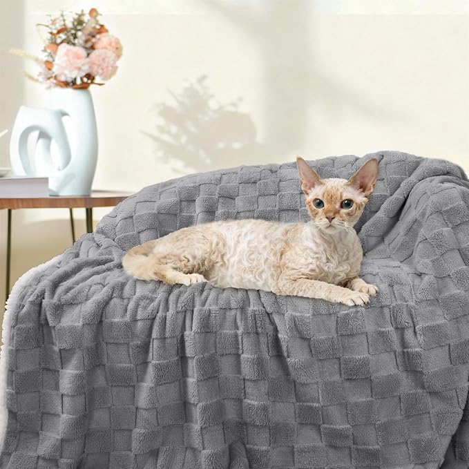 Luciphia Waterproof Dog Blanket, Leakproof Large Pet Blanket for Couch Sofa Bed Furniture Cover Protector, Washable Soft Sherpa Fleece with 3D Jacquard, Cozy Calming Reversible, Gray White, 85"x57"