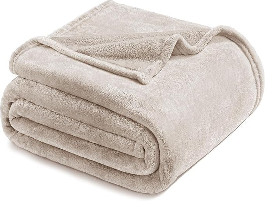 Exclusivo Mezcla Fleece Blanket Cal King Size for Bed, Super Soft and Warm, All Season, Cozy, Plush, Lightweight, 120x120 Inches, Camel