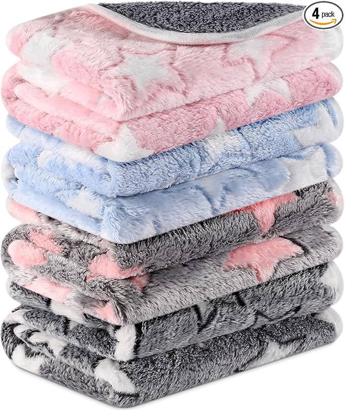 Reginary 4 Pcs Waterproof Guinea Pig Blankets Washable Small Animal Fleece Bedding Absorbent Guinea Pig Cage Liners Reusable Training Pee Pad Pet Sleep Mat for Hamster(Cute Star Pattern,35 x 24 Inch)