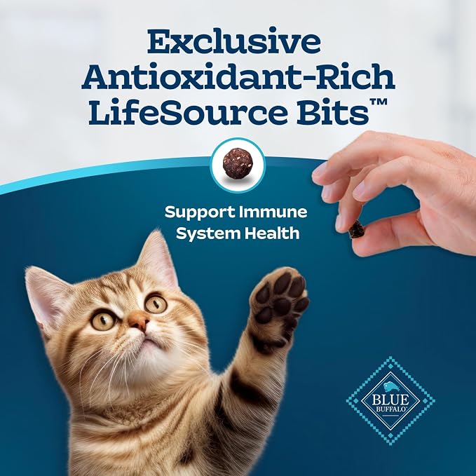 Blue Buffalo Tastefuls Mature Dry Cat Food for Adult Cats 7+, Made in the USA with Natural Ingredients, Chicken & Brown Rice Recipe, 3-lb. Resealable Bag