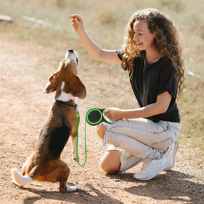 Segarty 16 Ft Extendable Dog Leash, 5m Heavy Duty Walking Dog Leash for Medium Small Dogs up to 44lb, Anti-Slip Handle 360°Tangle-Free Nylon Tape, One-Handed Button Lock & Release (Green)
