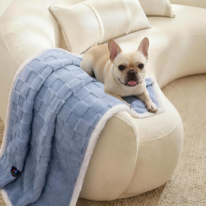 Luciphia Waterproof Dog Blanket, Leakproof Medium Pet Blanket for Couch Sofa Bed Furniture Cover Protector, Washable Soft Sherpa Fleece with 3D Jacquard, Cozy Calming Reversible, Blue White, 57"x40"