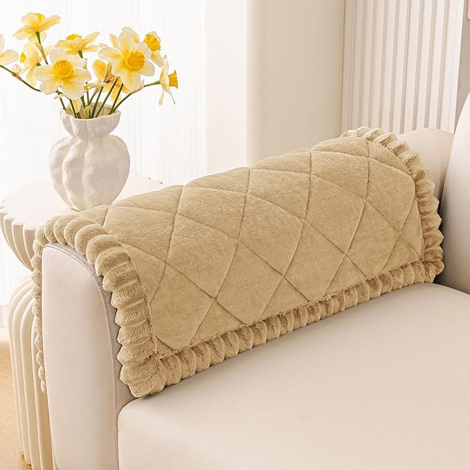 Smiry Couch Cover for Dogs, Non Slip Washable Pet Sofa Protector for Large Dogs, Cats, Fuzzy Plush Sofa Covers Backrest & Armrest, Against Fur, Dirt & Scratch Resistant, Camel, 27.6"×27.6"