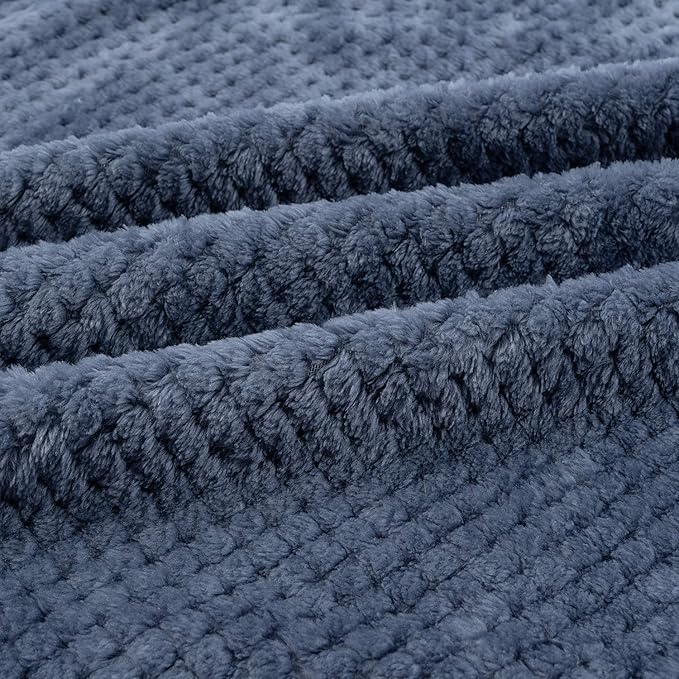 Warm Soft Fuzzy Dog or Cat Blanket, Plush Fleece Throws for Bed, Couch, Sofa, Travel (L/40" x 48", Blue)