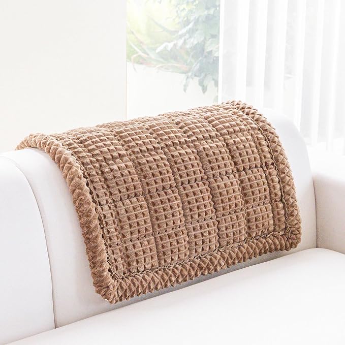 Couch Cover for Dogs Washable, Non-Slip Pet Couch Covers for Sofa, Fuzzy Dog Couch Cover Blanket, Thick, Soft, Plush Couch Cushion Covers for Sofa Protector (Coffee, 27.6" x 27.6"/70 x 70cm)