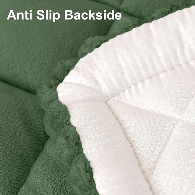 Smiry Couch Cover for Dogs, Non Slip Washable Pet Sofa Protector for Large Dogs, Cats, Fuzzy Plush Sofa Covers for 3 Cushion Couch, Against Fur, Dirt & Scratch Resistant, Green, 27.6"×88"