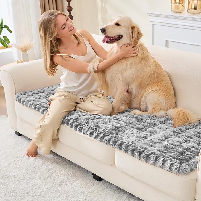 Waterproof Dog Couch Cover, Non Slip Pet Sofa Protector, Thick Fuzzy Couch Cover for Dogs, Machine Washable Furniture Protector, Scratch Resistant Pet Couch Mat(Light Gray, 28" x 59"/70 x 150cm)