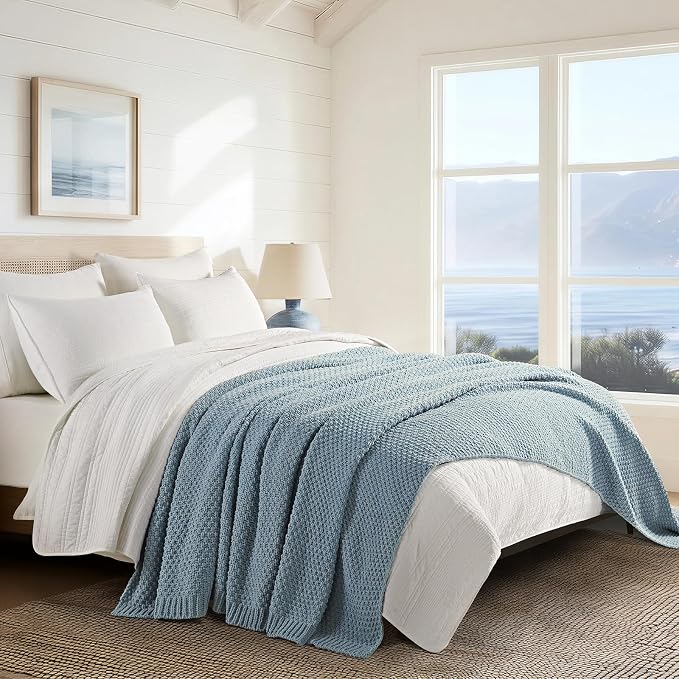 EVERGRACEHOME Chunky Polyester Knit Throw Blanket for Couch, Soft Luxurious Oversized King Moss Stitch Blanket for Bed, Large Cozy Farmhouse Knitted Throw for Sofa, Chambray Blue, 108" x 92"