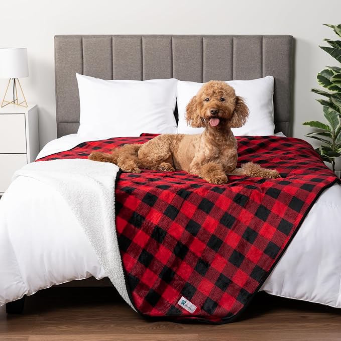 PETAMI Sherpa Fleece Waterproof CAT and Dog Blanket, Checkered RED, Queen