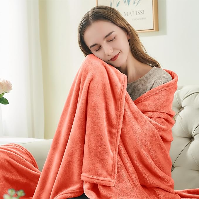 BEDELITE Fleece Blanket Twin Size Coral Red Throw Blankets for Couch & Bed, Luxury Plush Cozy Fuzzy Blanket 60x80 inches, Super Soft Warm Lightweight Throw Blanket for Travel Camping