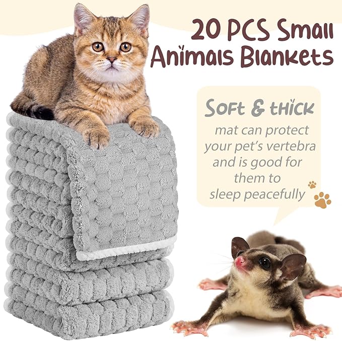 Moukeren 20 Pcs Guinea Pig Fleece Bedding Blankets Bulk Washable Small Animal Fleece Cage Liners Pet Sleeping Mat Cover for Hamster Chinchilla Rabbit Hedgehog (14 x 30 Inch,Cloud Style,Gray)