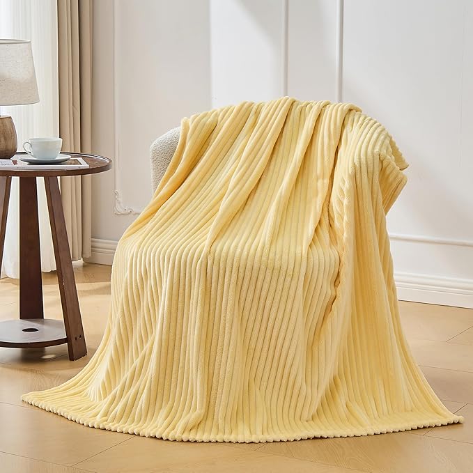 Bnuitland Light Yellow Fleece Throw Blanket, 300GSM Soft Warm Cozy Fluffy Throw for Babys & Pets, Stripe Pattern 50"x40", All Season Sofa Bed Blanket for Home Decor