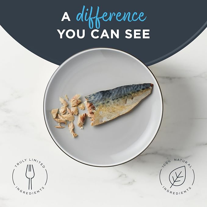Reveal Whole Mackerel Loin Cat Treats 12 Pack, Single Ingredient, Grain Free, High Protein, Natural Cat Treats for Training, No Fillers, No Artificial Additives (12 x 1.06 oz Loins)