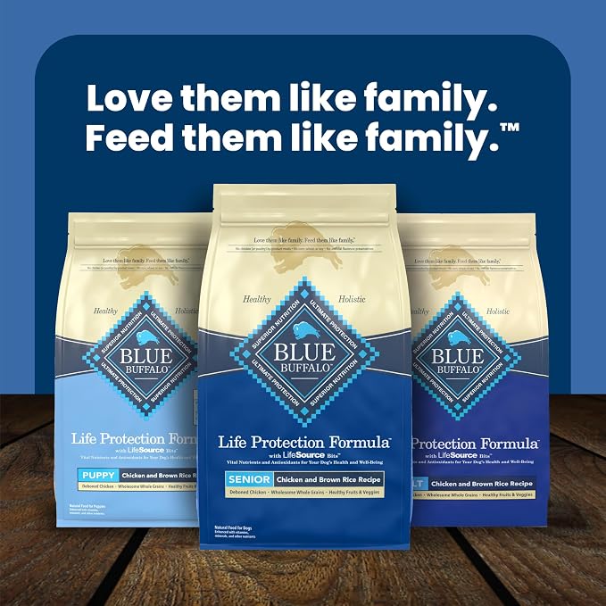 Blue Buffalo Life Protection Formula Chicken & Brown Rice Senior Dry Dog Food, Supports Immunity with Antioxidant-Rich LifeSource Bits, Promotes Healthy Muscle Development, Skin & Coat Health, 5 lbs.