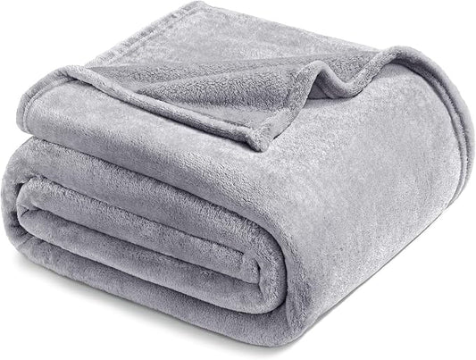 Exclusivo Mezcla Fleece Blanket King Size for Bed, Super Soft and Warm, All Season, Cozy, Plush, Lightweight, 90x104 Inches, Light Grey
