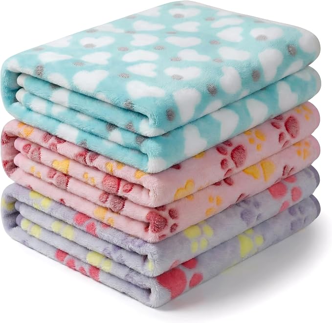 1 Pack 3 Blankets Premium Soft Fluffy Pet Flannel Blanket,Paw Printed Throw for Dogs, Cats and Puppies (Heart Set, 30×20 inch, Pack of 3)