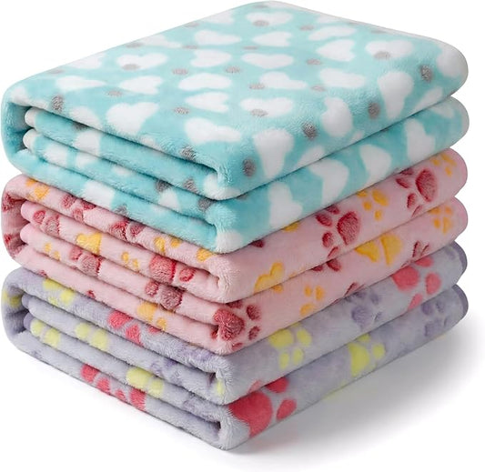1 Pack 3 Blankets Premium Soft Fluffy Pet Flannel Blanket,Paw Printed Throw for Dogs, Cats and Puppies (Heart Set, 41×31 inch, Pack of 3)