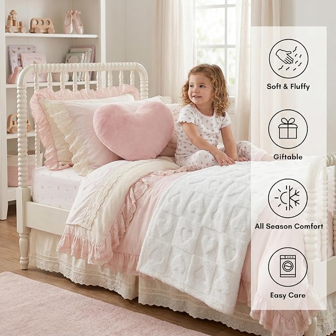 Americanflat 30x40 Jacquard Kids Throw Blanket - Soft and Breathable Mini Fleece Throw Blanket for Couch, Bed, Chair - Fleece Blankets Perfect for Home, Bedroom, or Outdoor - Heart Design in Cream
