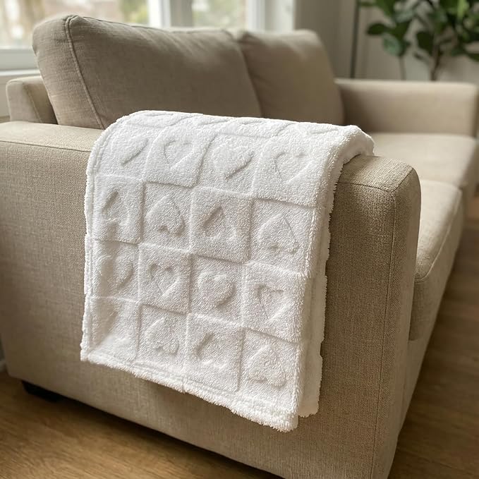 Americanflat 50x60 Jacquard Fleece Throw Blanket - Soft and Breathable Throw Blanket for Couch, Bed, Chair - Fleece Blankets Perfect for Home, Bedroom, or Outdoor Use - Heart Design in Cream