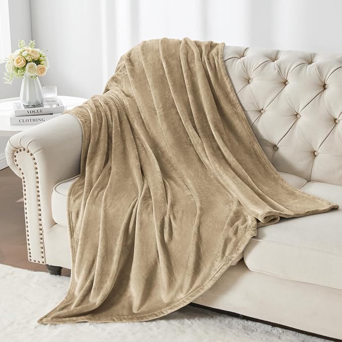 BEDELITE Fleece Blanket Camel Throw Blankets for Couch & Bed, Luxury Plush Cozy Fuzzy Blanket 50x60 inches, Super Soft Warm Lightweight Throw Blanket for Travel Camping