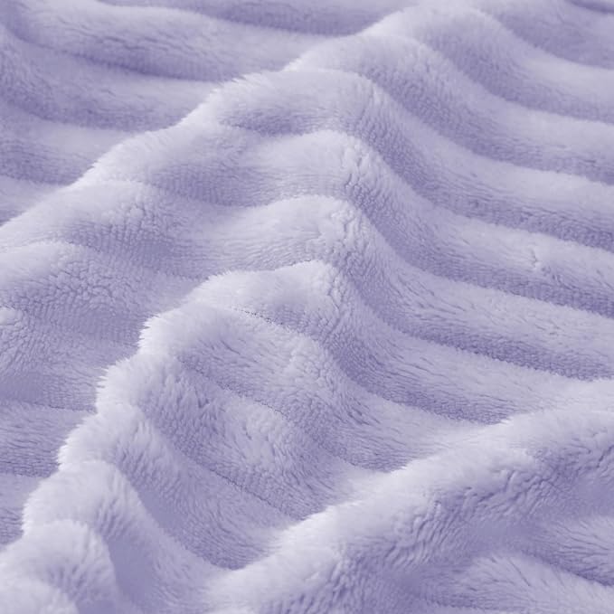 Bnuitland Fleece Throw Blanket for Couch, 300GSM Soft Warm Cozy Fluffy Throw for Adults & Kids, Stripe Pattern, All Season Sofa Bed Blanket for Home Decor, Light Purple 50"x60"