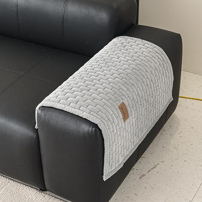 Couch Covers for Dogs Washable, Velvet Dog Couch Cover Protector, Fuzzy Plush Pet Sofa Cover for Single Sofa, Sofa Covers for Pets(1,Light Grey,27.6"x27.6",Single Seater)