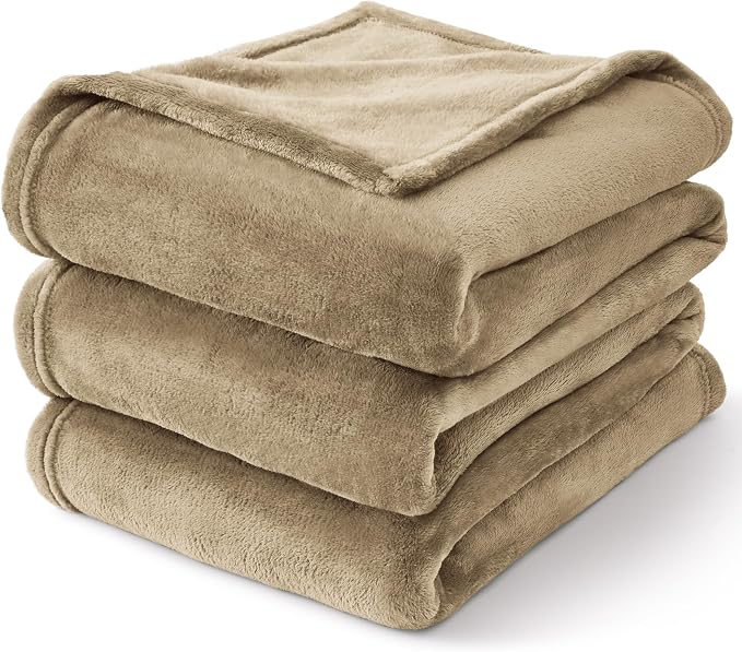 BEDELITE Fleece Blanket Camel Throw Blankets for Couch & Bed, Luxury Plush Cozy Fuzzy Blanket 50x60 inches, Super Soft Warm Lightweight Throw Blanket for Travel Camping