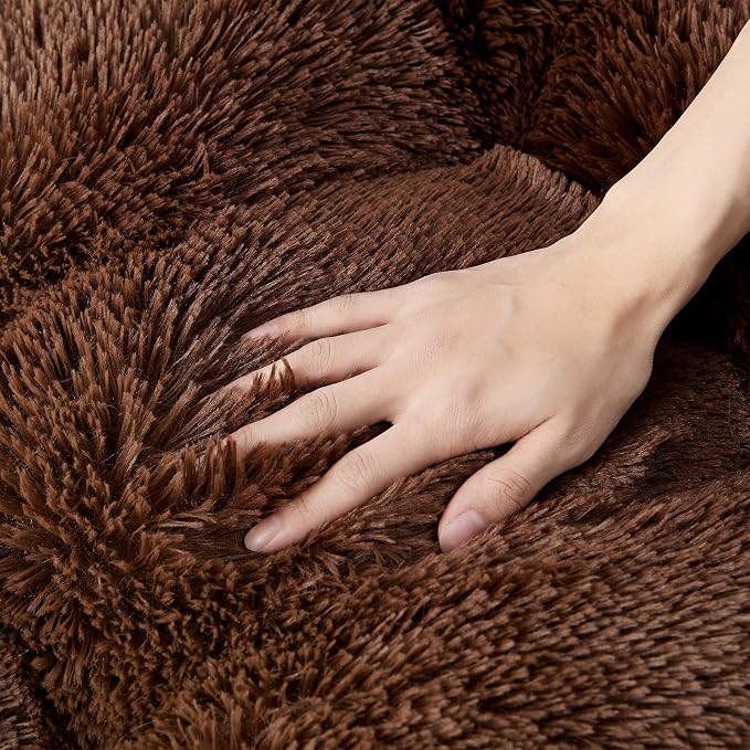 EHEYCIGA Fluffy Dog Crate Bed for Large Dogs, Plush Faux Fur Crate Pad, Calming Anti Anxiety Large Dog Bed, Washable Soft Warm Mat with Non-Slip Bottom, Coffee