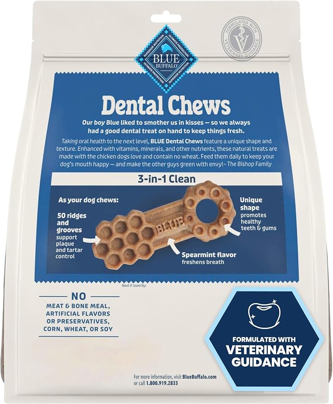 Blue Buffalo Natural Dental Chews for Medium Dogs 20-50 lbs., Chicken & Spearmint, Daily Teeth Cleaning Dog Treats, Enhanced with Vitamins & Minerals, 34.5-oz. Bag (42 Treat Count)