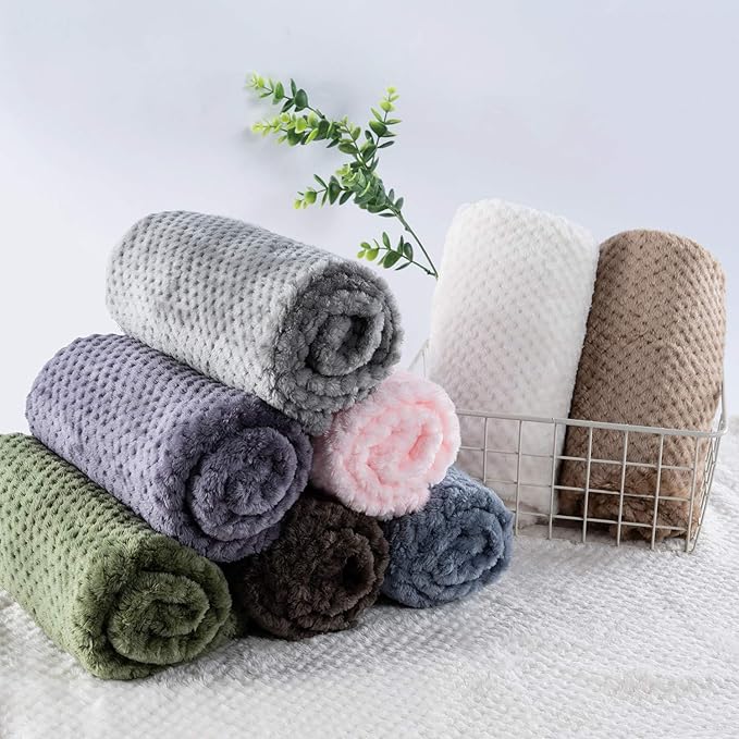 Warm Soft Fuzzy Dog or Cat Blanket, Plush Fleece Throws for Puppy, Kitten, Bed, Couch, Sofa, Travel (S/24" x 32", Blue)