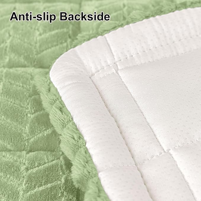 Smiry Couch Cover for Dogs, Non Slip Fuzzy Pet Sofa Covers Washable for 3 Cushion Couch, Soft Thick Furniture Protector for Cats Dogs, Against Fur, Dirt, Scratch Resistant (Grass Green, 35.4"x82.7")