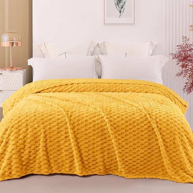 Exclusivo Mezcla Fleece King Blanket for Bed, Extra Large Fuzzy Mustard Yellow Bed Blankets, Soft Cozy Plush Sofa Throws for All Seasons, 90x104 Inches