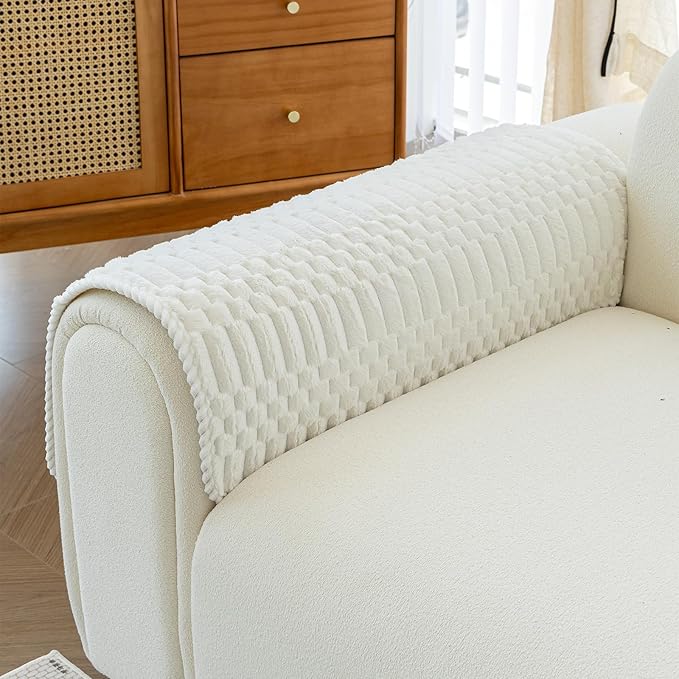 Plush Warm Sofa Covers Washable, Funny Fuzzy Couch Cover for Dogs Washable, Non-Slip Couch Covers for Recliner, Soft Sofa Slipcover for Pet & Kid(1PC, Beige White, 28"×28", Single Seater)