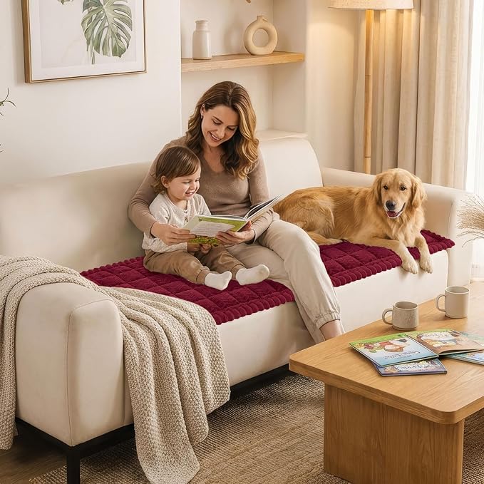 Smiry Couch Cover for Dogs, Non Slip Fuzzy Pet Sofa Covers Washable for Sectional Couch, Soft Thick Furniture Protector for Cats Dogs, Against Fur, Dirt, Scratch Resistant (Red, 43"x63")