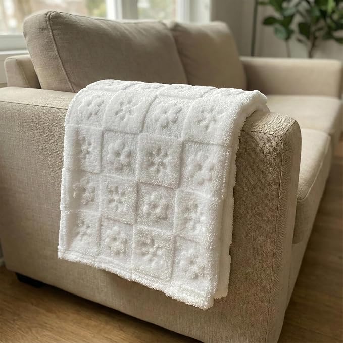 Americanflat 50x60 Jacquard Fleece Throw Blanket - Soft and Breathable Throw Blanket for Couch, Bed, Chair - Fleece Blankets Perfect for Home, Bedroom, or Outdoor Use - Flower Design in Cream