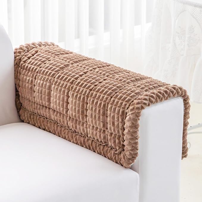 Couch Cover for Dogs Washable, Non-Slip Pet Couch Covers for Sofa, Fuzzy Dog Couch Cover Blanket, Thick, Soft, Plush Couch Cushion Covers for Sofa Protector (Coffee, 27.6" x 27.6"/70 x 70cm)