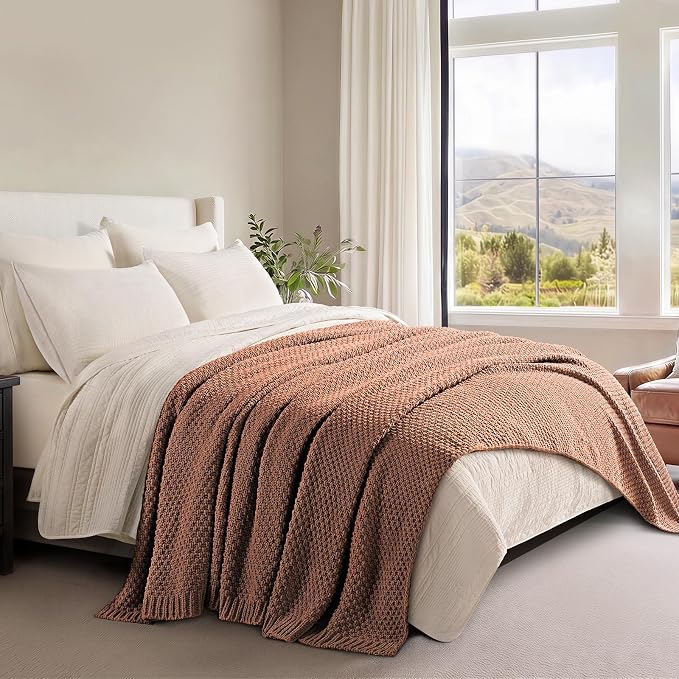 EVERGRACEHOME Chunky Polyester Knit Throw Blanket for Couch, Soft Luxurious Oversized King Moss Stitch Blanket for Bed, Large Cozy Farmhouse Knitted Throw for Sofa, Terracotta Clay, 108" x 92"