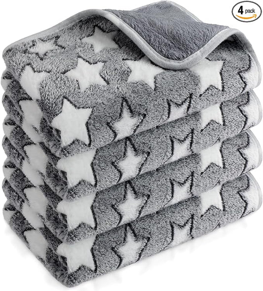 Reginary 4 Pcs Waterproof Guinea Pig Blankets Washable Small Animal Fleece Bedding Absorbent Guinea Pig Cage Liners Reusable Training Pee Pad Pet Sleep Mat for Hamster(Gray Star,24 x 16 Inch)