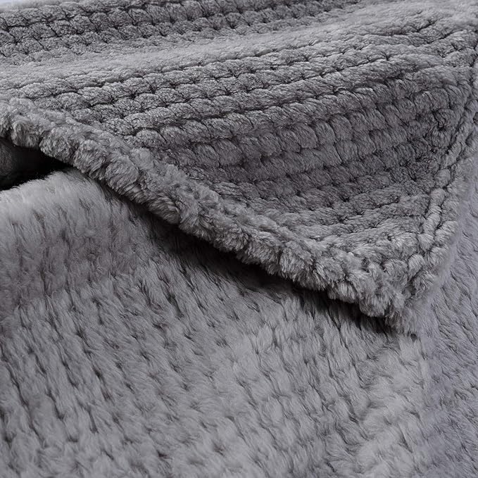 Pet Blanket for Dogs or Cats - Warm Soft Fuzzy Plush Fleece Throw for Puppy, Kitten, Small, Medium, Large Pets - Bed, Couch, Sofa, Travel (S/24" x 32", Grey)