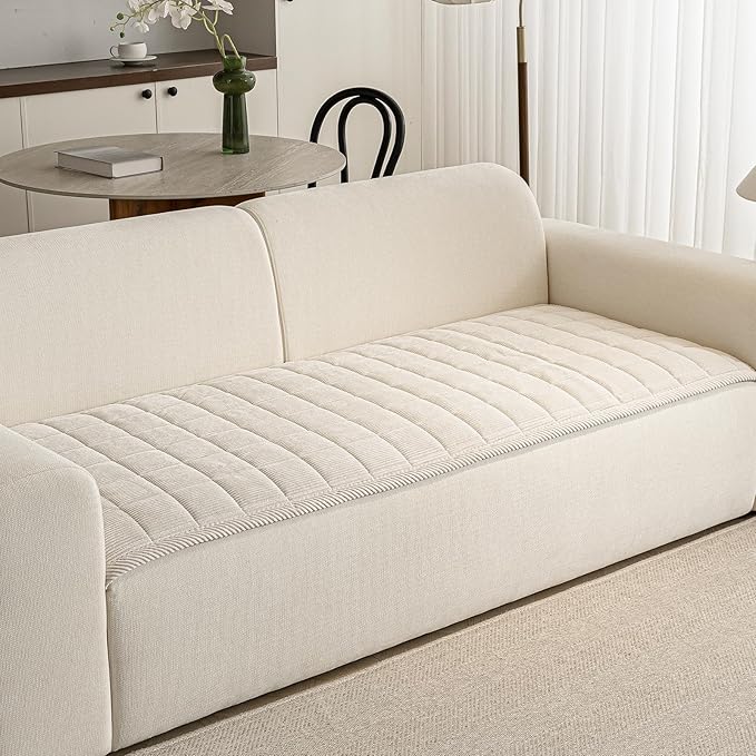 Couch Covers for Dogs Washable, 27.6"x59.1" Non Slip Couch Covers for Loveseat Sofa Pet Friendly, Soft Fuzzy Sofa Covers for Pet, Dog Couch Cover Furniture Protector(1PC,Beige White)