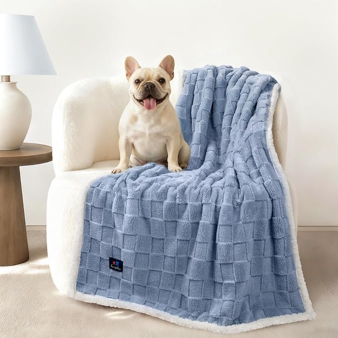 Luciphia Waterproof Dog Blanket, Leakproof Medium Pet Blanket for Couch Sofa Bed Furniture Cover Protector, Washable Soft Sherpa Fleece with 3D Jacquard, Cozy Calming Reversible, Blue White, 57"x40"