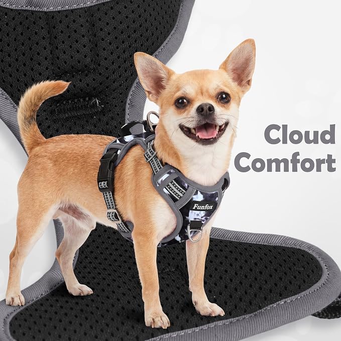 Funfox Dog Harness No Pull, Adjustable Pet Vest Harness, Super Soft Material with Vertical Handle Easy Control, Reflective Night Walking, 2 Leash Clips for Medium Sized Dogs, Misty Gray, M