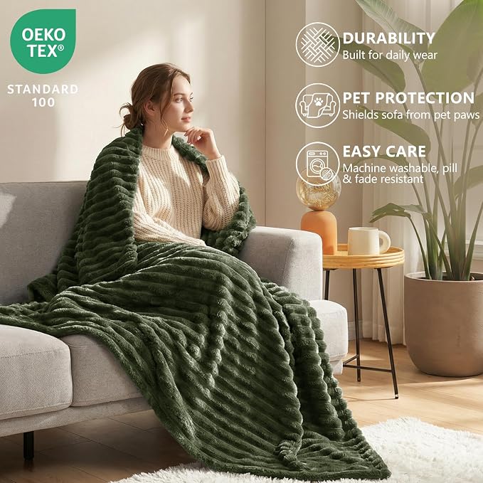 HIMEET Fleece Olive Green Throw Blanket for Bed - 300GSM Ribbed Soft Cozy Blanket for Couch, Graduation Birthday Gifts for Women Girls Her, College Dorm Essentials Aesthetic Room Throws, 50x60 Inches