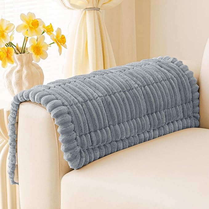 Smiry Couch Cover for Dogs, Non Slip Washable Sofa Protector for Pets, Soft Furniture Cover for Pet, Stylish Sofa Covers, Cozy Protect Against Fur, Dirt & Everyday Messes (Grey, 27.6" x 27.6")