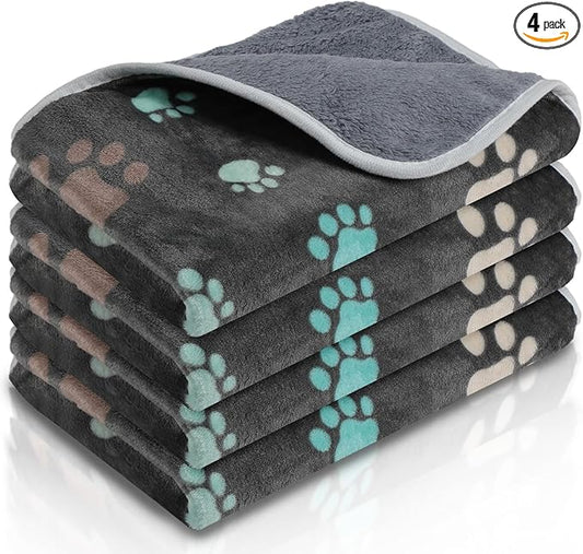 Reginary 4 Pcs Waterproof Guinea Pig Blankets Washable Small Animal Fleece Bedding Absorbent Guinea Pig Cage Liners Reusable Training Pee Pad Pet Sleep Mat for Hamster(Cute Paw,24 x 16 Inch)