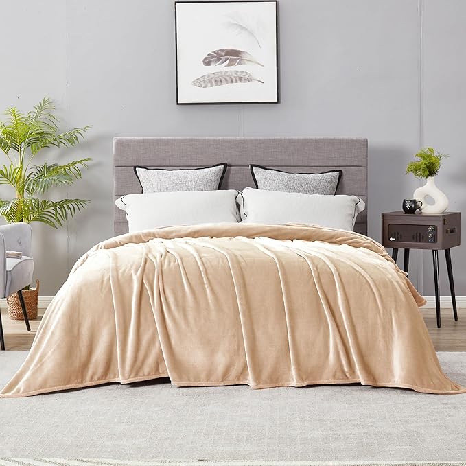 DREAMNINE Extra Large Fleece Blanket Soft Comfy Fluffy Bed Blankets King Size 90" x 108", Luxury Decorative Fuzzy Blanket for Bedroom, Big Cozy Shaggy Warm Flannel Blankets for Winter Autumn Pet,Beige