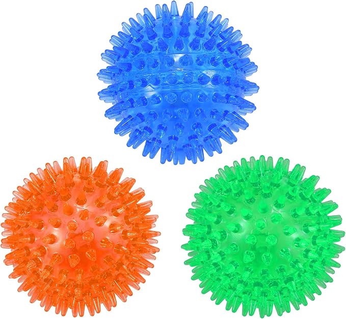 petizer 3-Pack 3.5” Squeaky Dog Toy Balls, Floating Dog Pool Balls, Spiky Dogs Balls Water Toys, Durable Interactive Fetch Toys for Puppy, Dog Chew Toys for Teething (3.5", Medium/Large Dog)