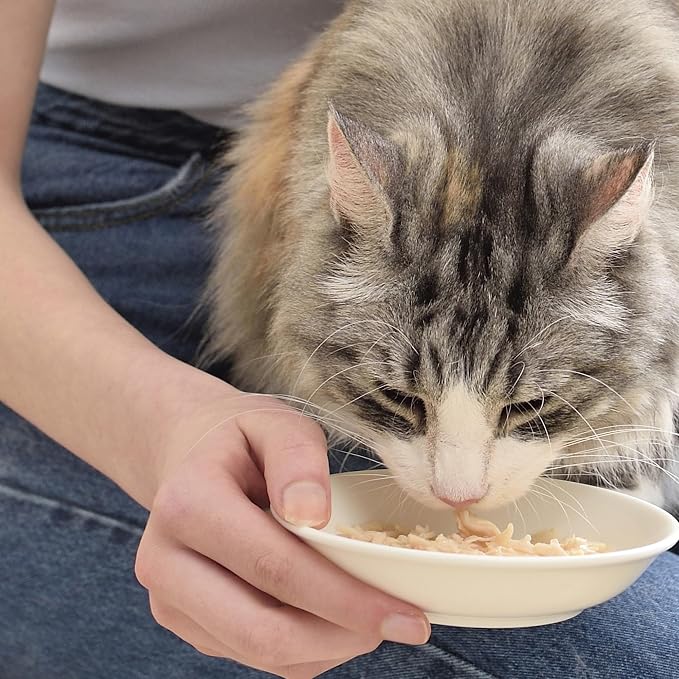 INABA Chicken Broth, Side Dish/Topper for Cats with Vitamin E, 1.76 Ounce Pouch, 8 Pouches Total, Chicken and Tuna Recipe