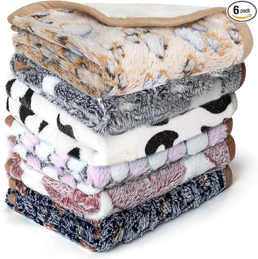 YedsIntu 6 Pcs Washable Guinea Pig Blankets Absorbent Small Animal Fleece Bedding Cage Liners Reusable Pet Pee Pad Sleep Mat Pad Cover for Hamster Ferret Rabbit Chinchilla Hedgehog (24" x 35")